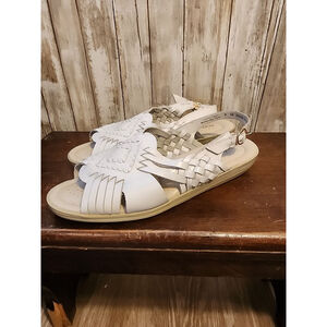 Women's Softspots White Woven Leather Sandals Size 8